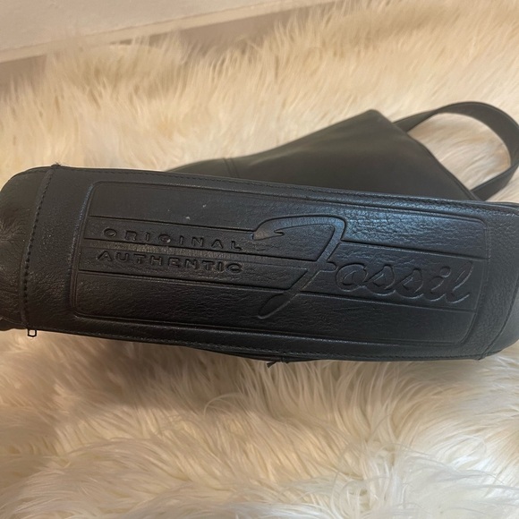 Fossil Leather Shoulder Black Bag - Picture 3 of 11